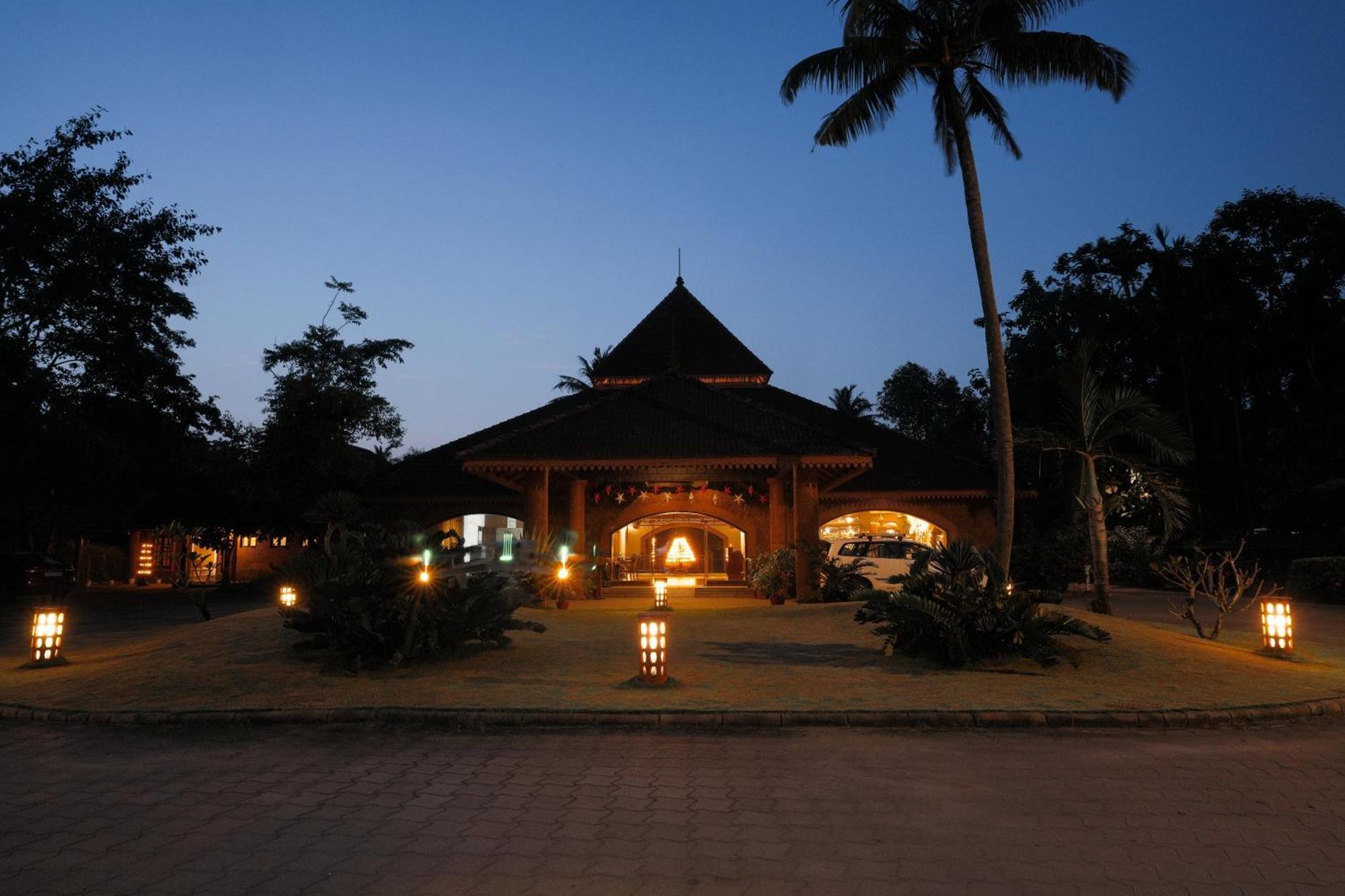 Lakesong Resort Kumarakom Exterior foto
