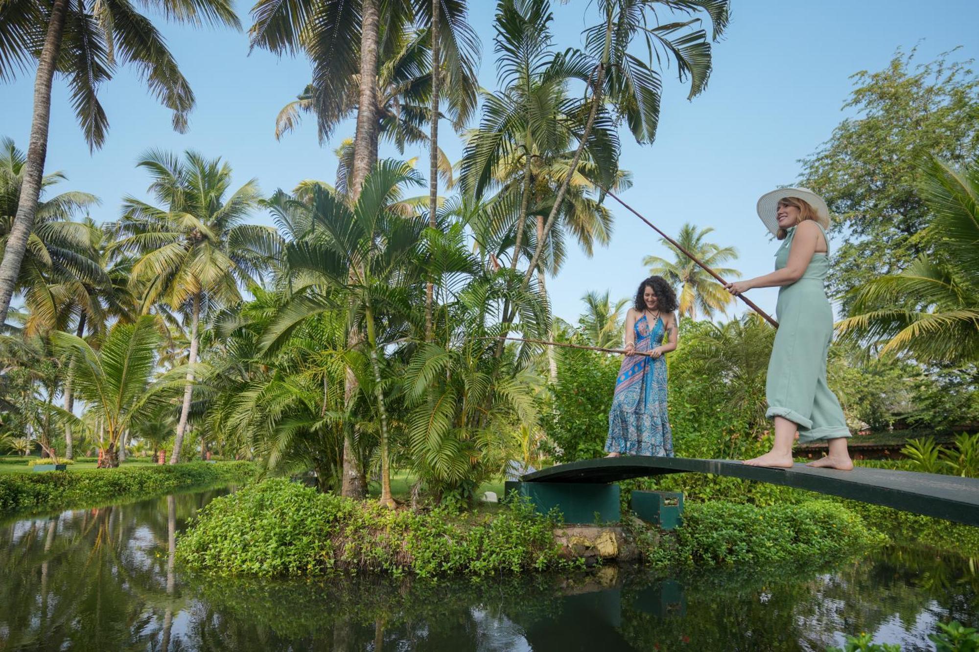 Lakesong Resort Kumarakom Exterior foto