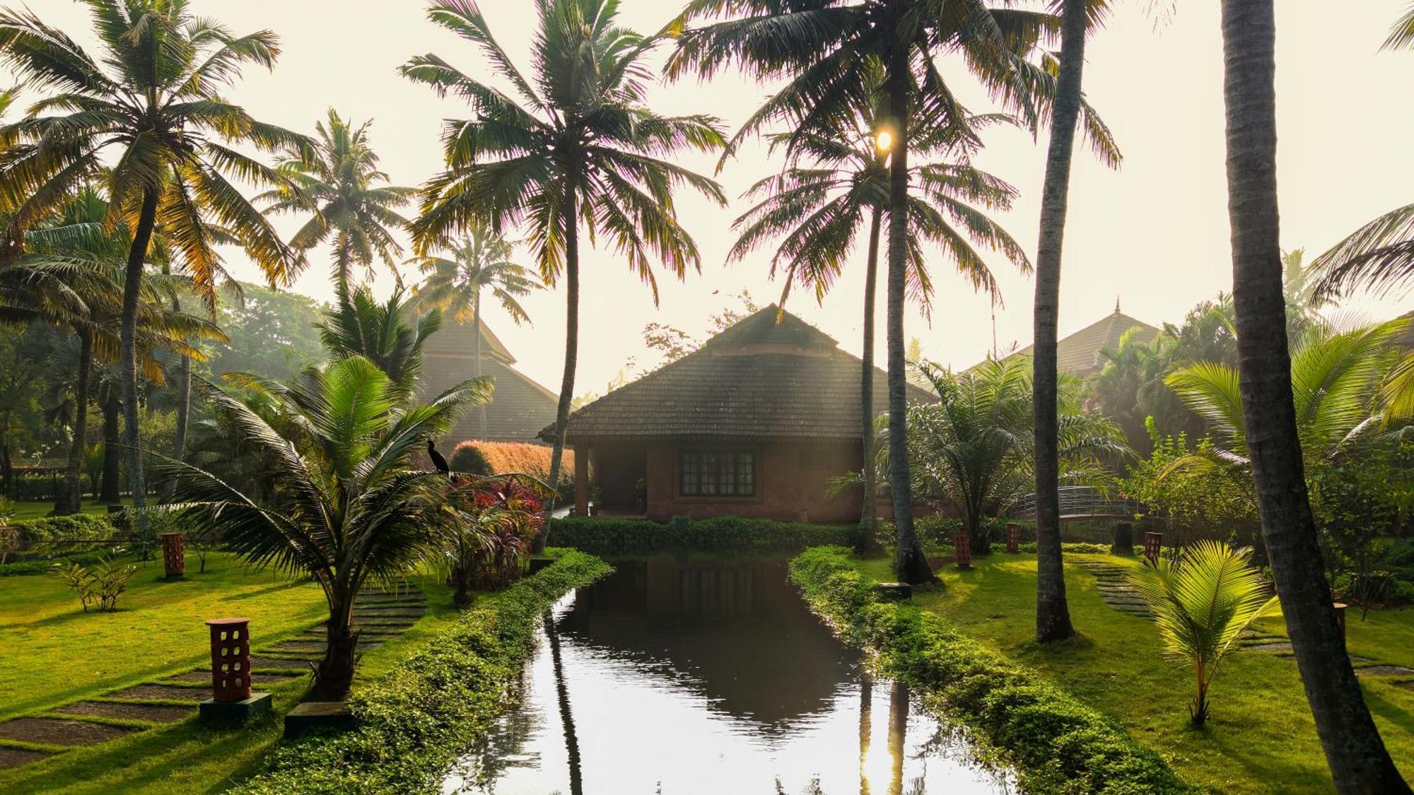Lakesong Resort Kumarakom Exterior foto